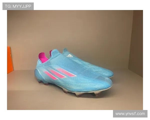 阿迪达斯创新科技球鞋引领运动潮流打造舒适与性能并存的完美体验 - 副本 - 副本 - 副本